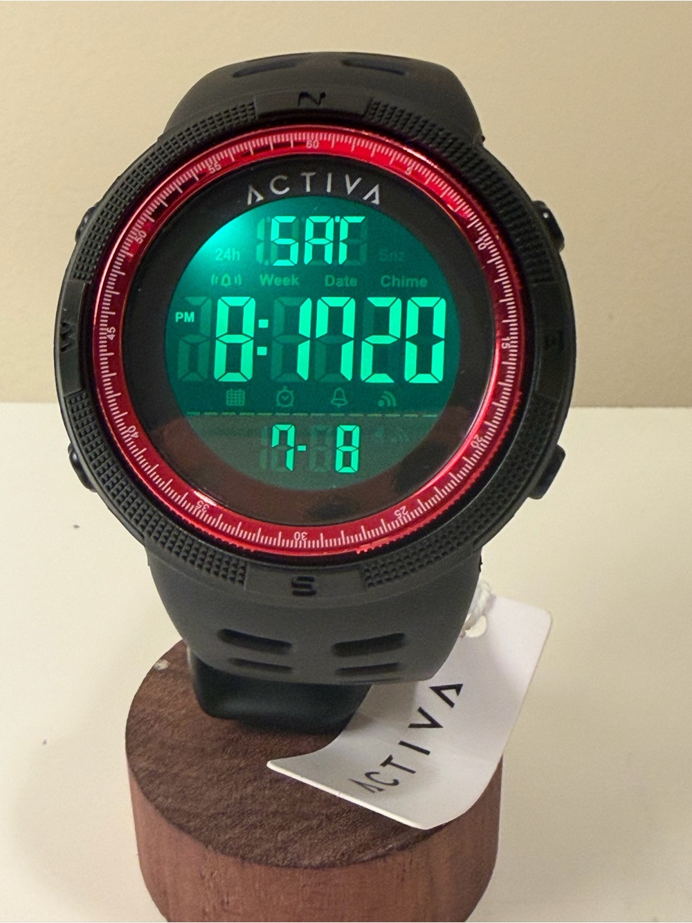 NEW Black and Res Activa Summit X Invicta Men’s Digital Sports Watch - 50 mm NIB